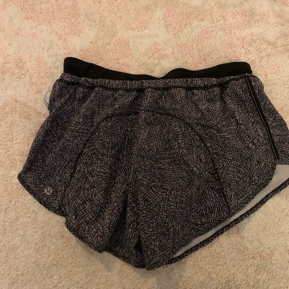 Black and grey lululemon shorts
